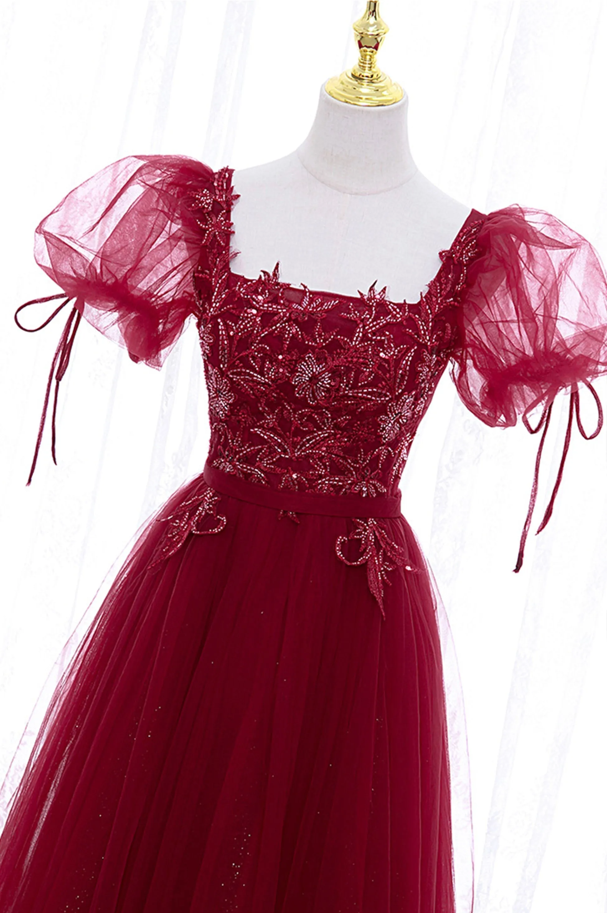 Burgundy Short Sleeve Tulle Tea Length Prom Dress A-Line Party Dress