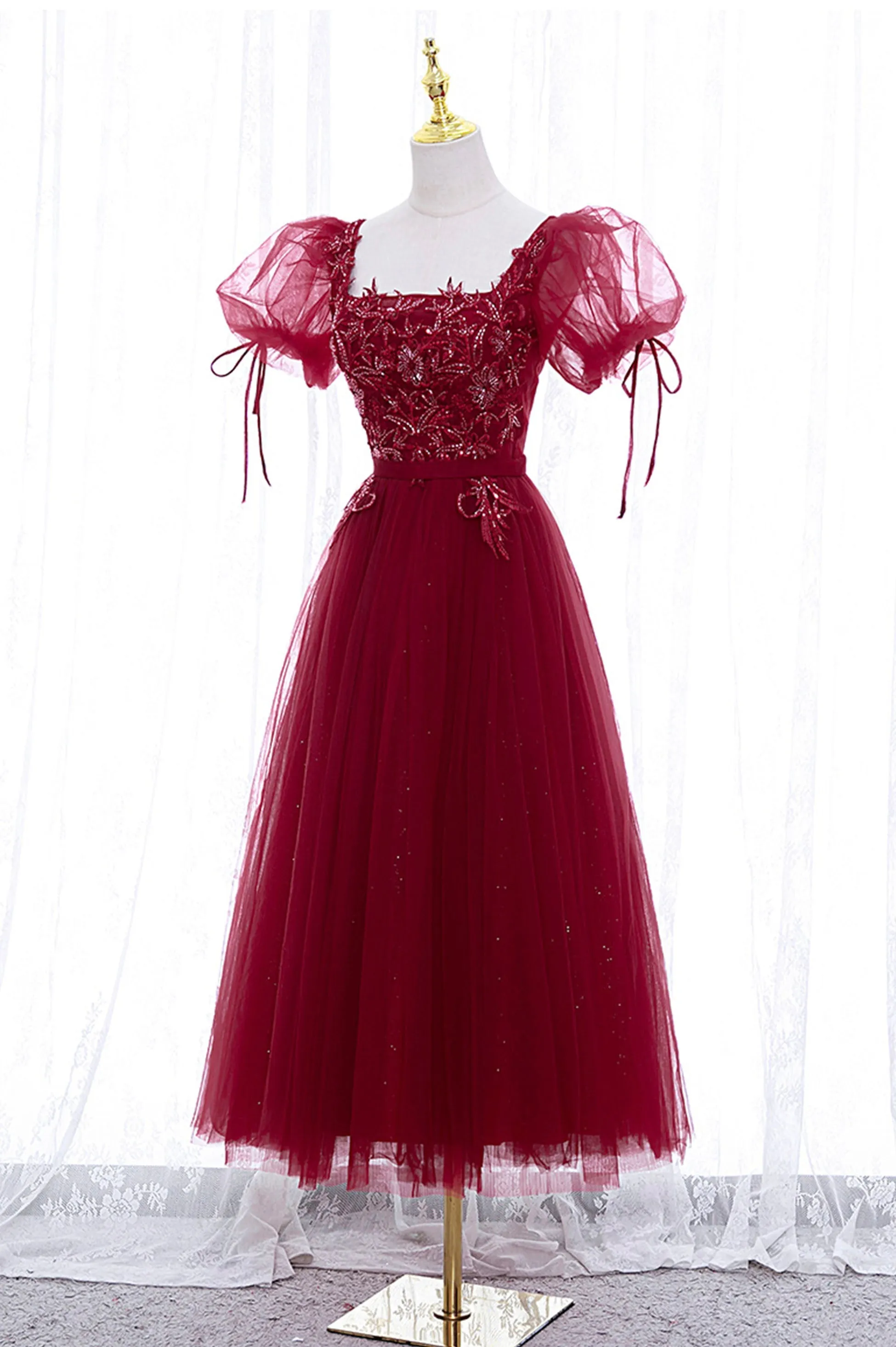 Burgundy Short Sleeve Tulle Tea Length Prom Dress A-Line Party Dress