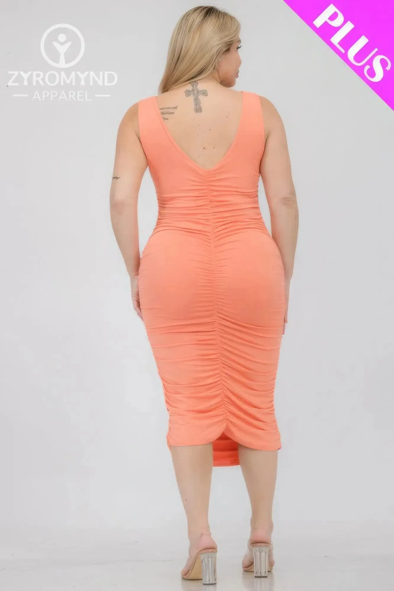 Plus Size Square Neck Ruched Bodycon Midi Dress